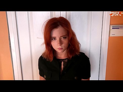 ❤️ Заштитар казнио згодну жену због крађе - сперма у уста ❌ Анални видео код нас